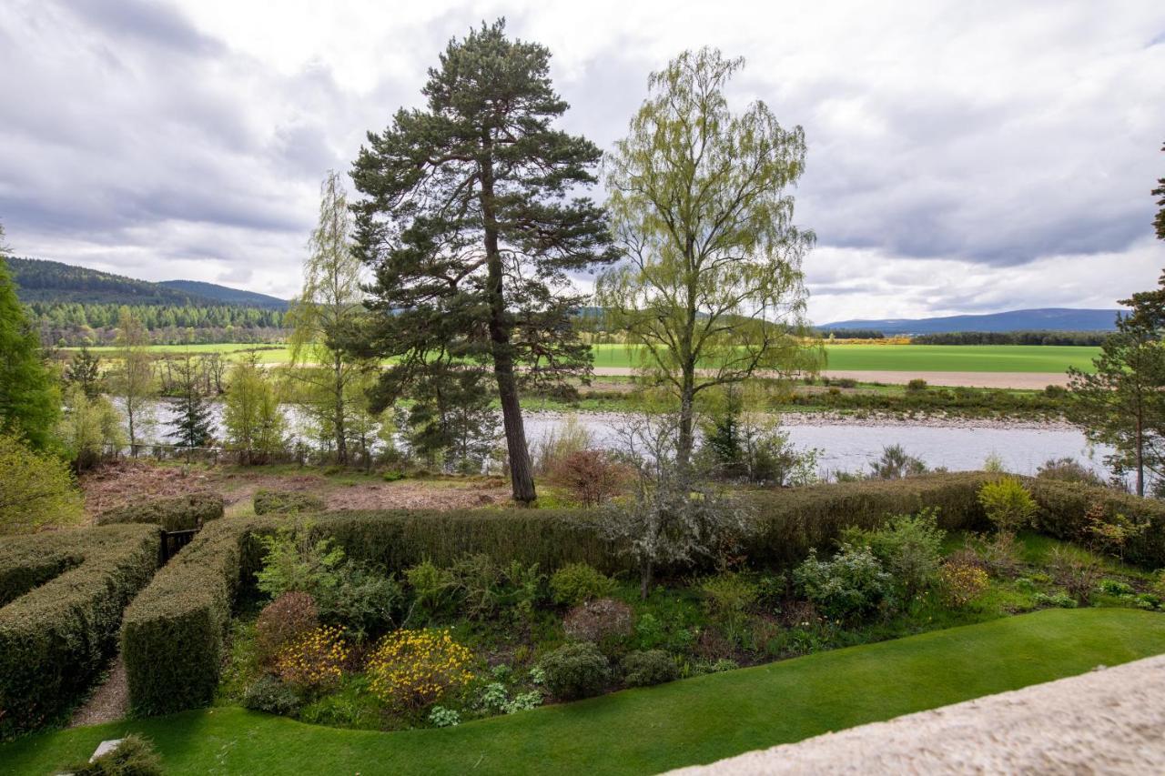 Lys-Na-Greyne Bed and Breakfast Aboyne Eksteriør billede